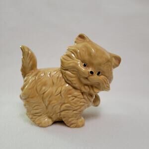 Vintage hobbyist ceramic cat